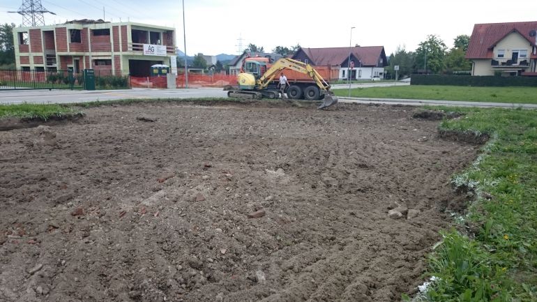 IZKOPI PILOTIRANJE RUŠENJE ASFALTIRANJE-tipi-top.si